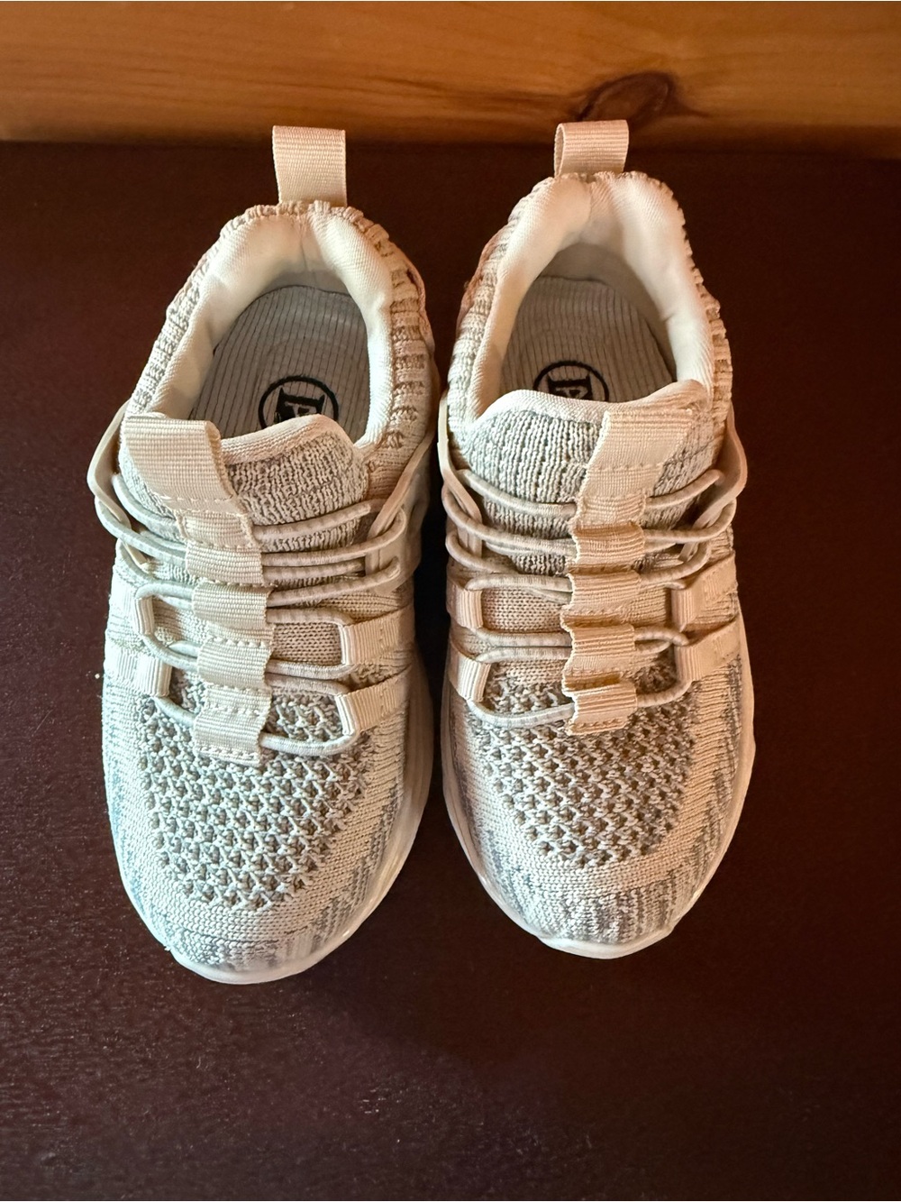 Toddler Size 8 Sneaker